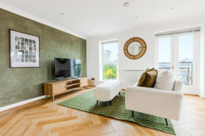 Bright New 2BR flat with Balcony near ExCeL London